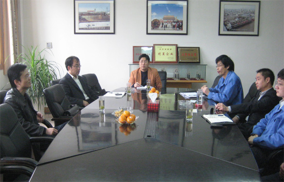 溧阳市委、常委组织部部长杨琪来mg不朽情缘慰问科技人才