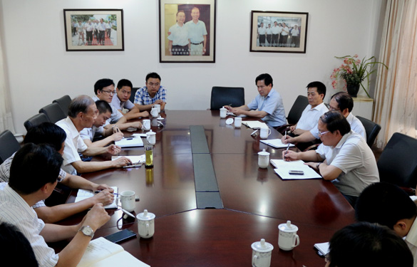 常州市副市长王成斌来mg不朽情缘集团调研