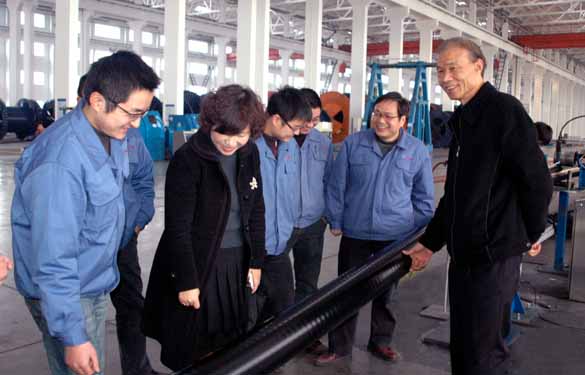 mg不朽情缘集团乐成试制220kV超高压交联电缆