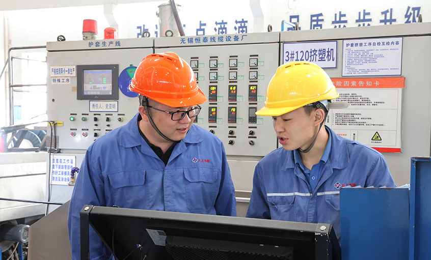 信心如磐，，，初心不改——“品质青年”施旭晶